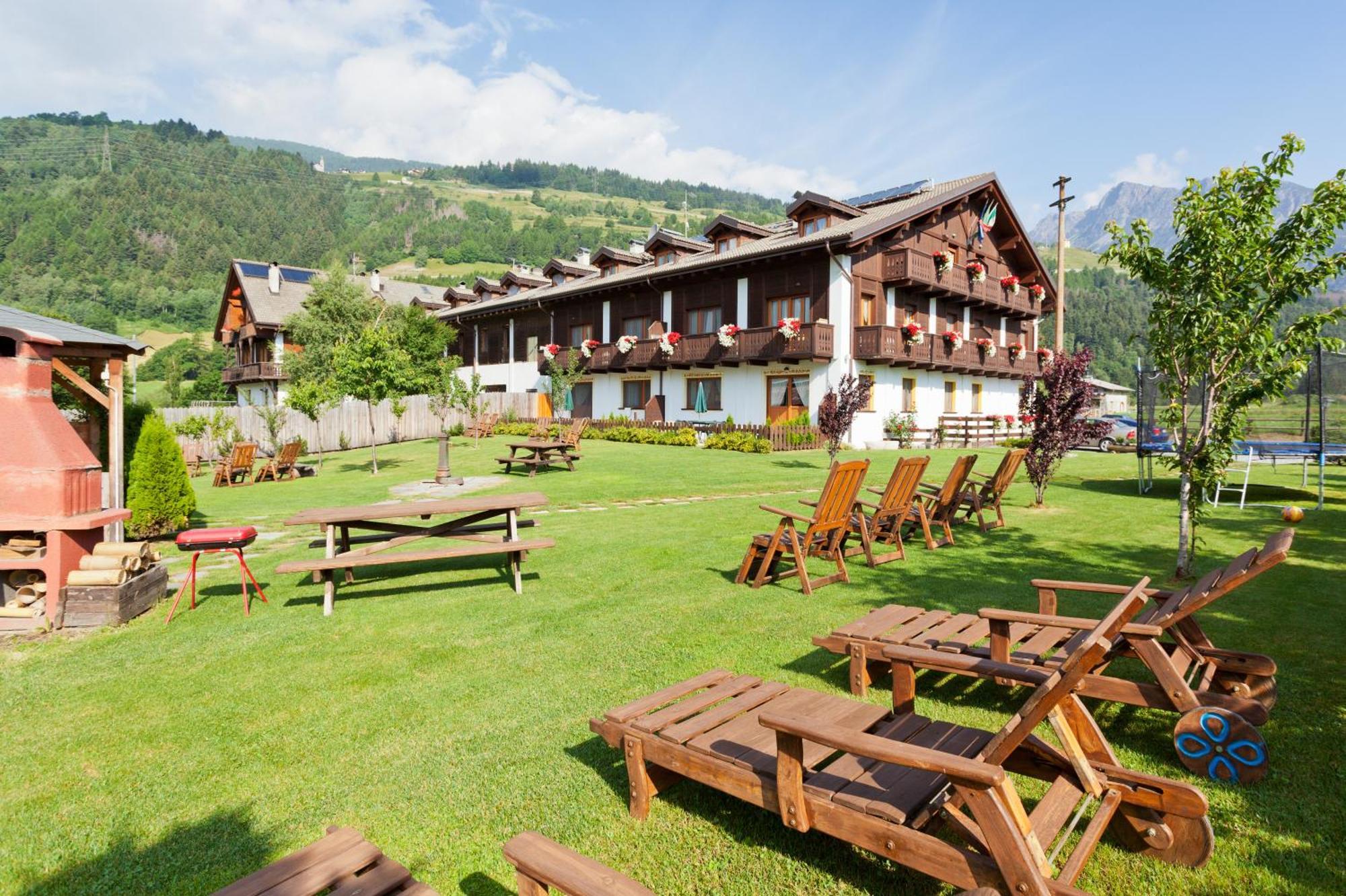 אפרטהוטל בורמיו Chalet Stelle Di Neve מראה חיצוני תמונה